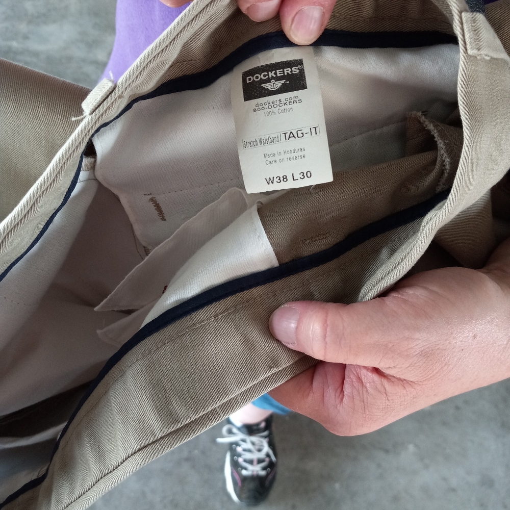 Dockers dress khaki 38x30